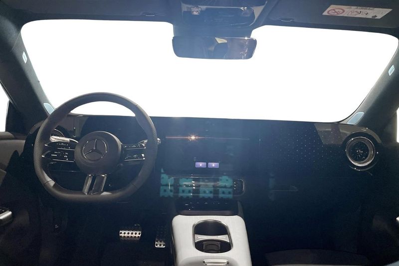 Mercedes CLA250 bild 8