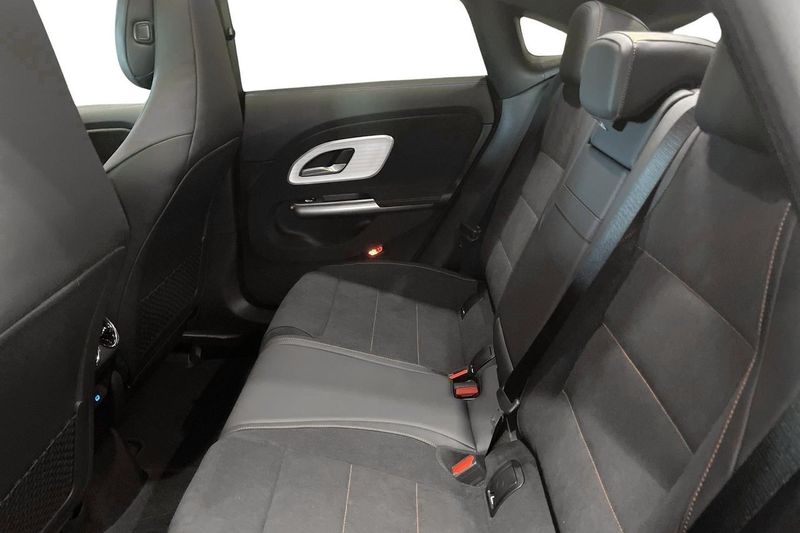 Mercedes CLA250 bild 10