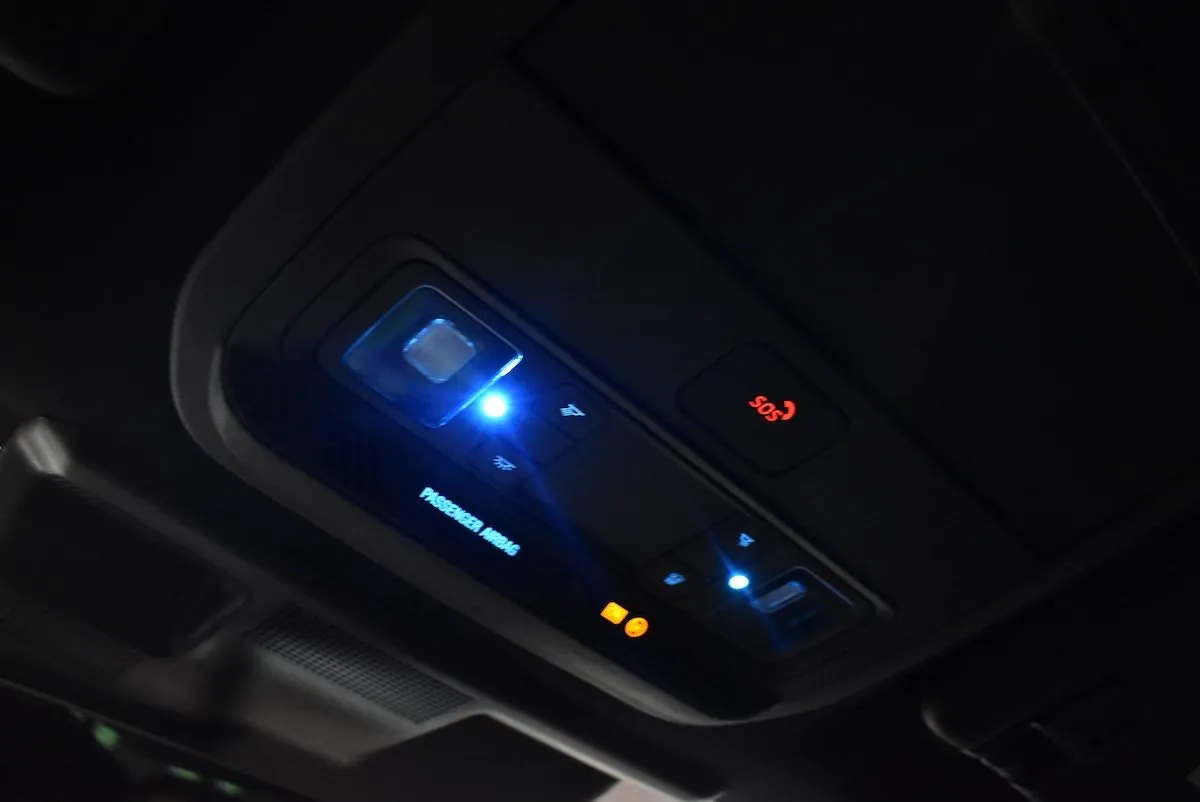 Vehicle image 24