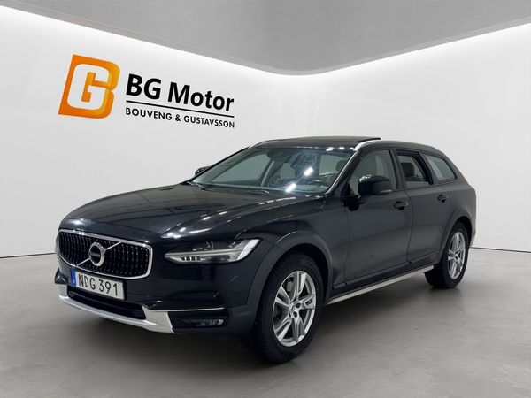 Volvo V90 Cross Country D4 AWD 190hk Aut Inscription Pro Värmare/Pano/Skinn - 2018
