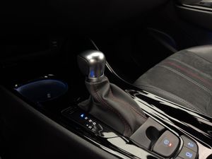 Toyota C-HR bild 24