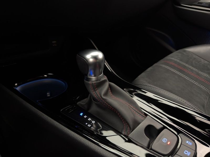 Toyota C-HR bild 24