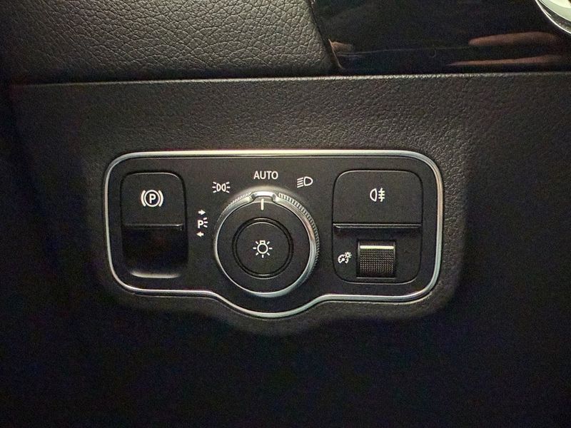 Mercedes EQA250 bild 18