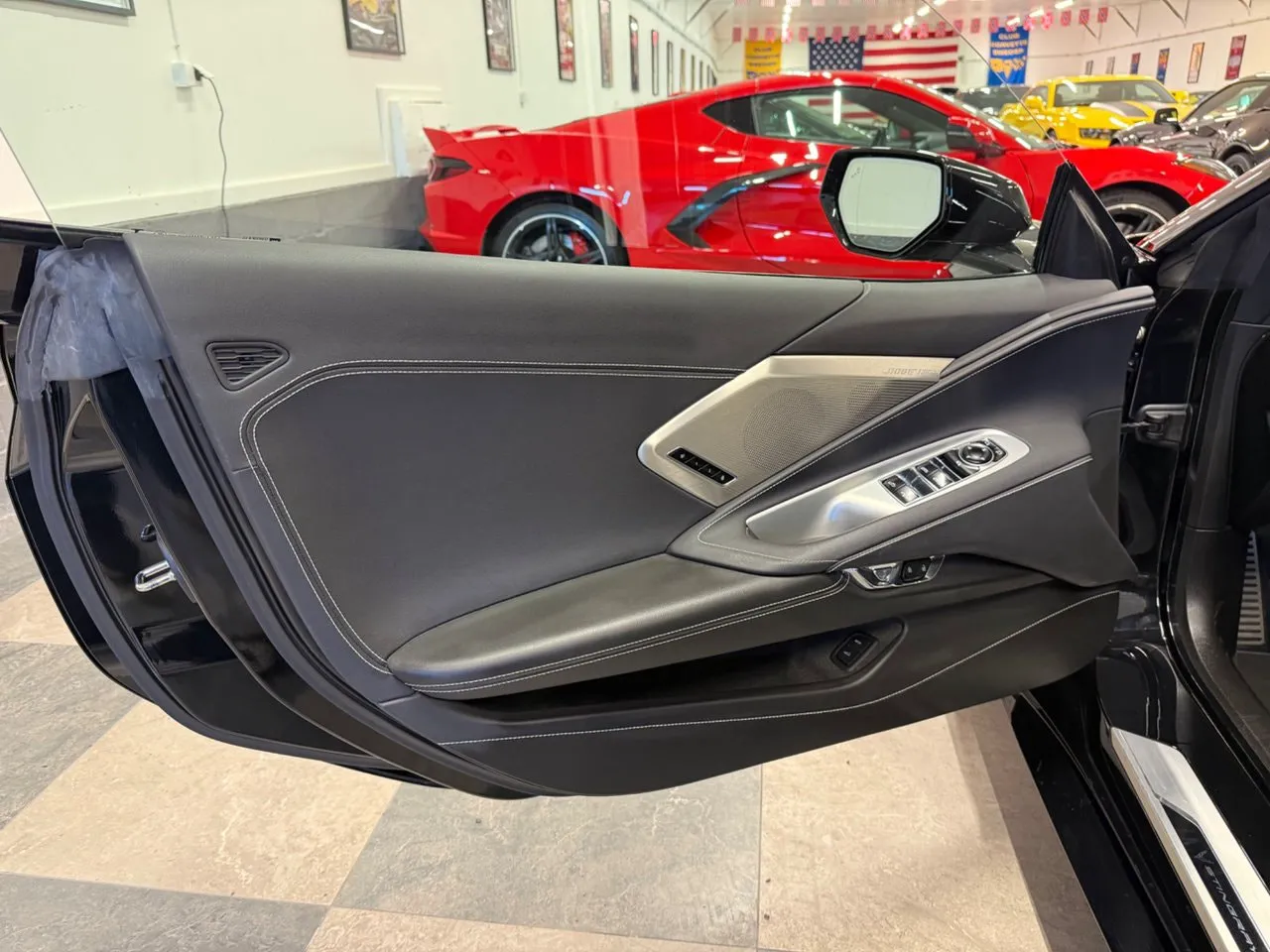 Vehicle image 19