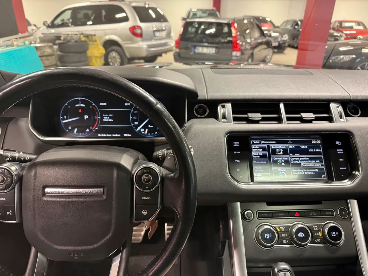 Vehicle image 20