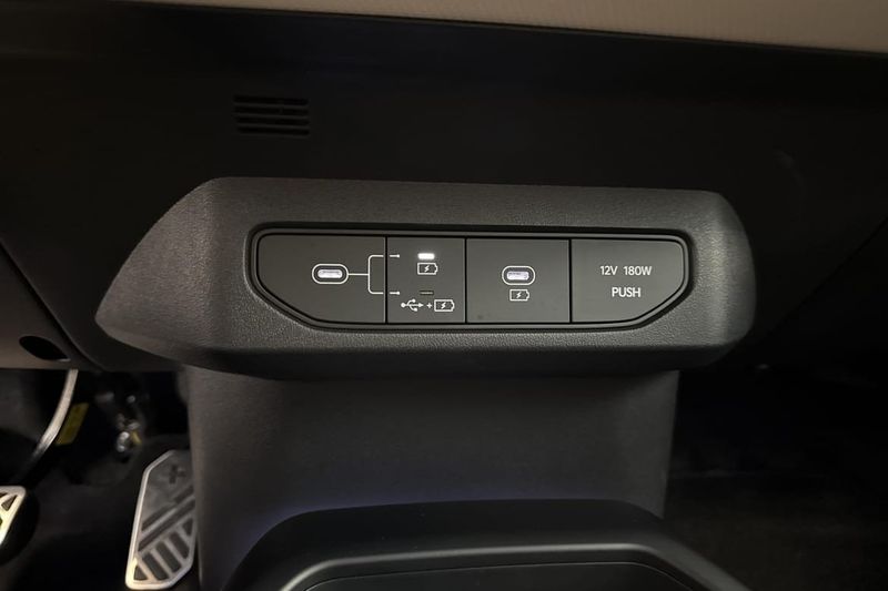 Kia EV4 bild 23