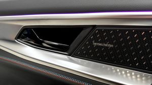 Renault Rafale bild 23