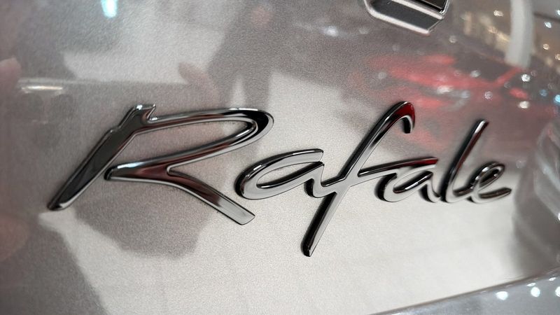 Renault Rafale bild 25
