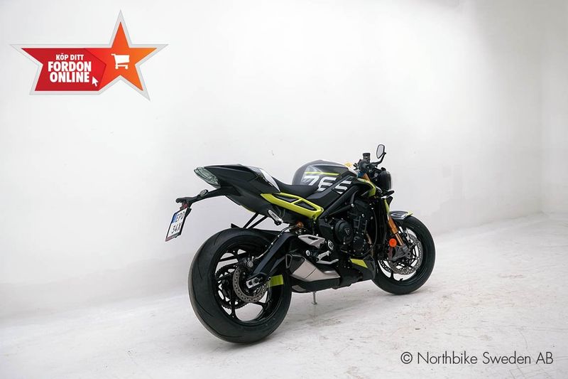 Triumph Street Triple bild 4