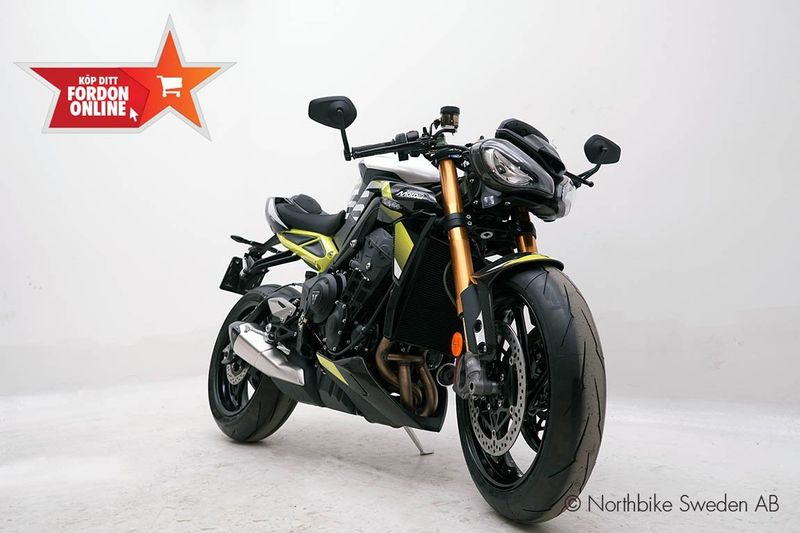 Triumph Street Triple bild 3