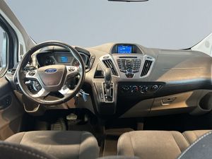 Ford Tourneo Custom bild 8