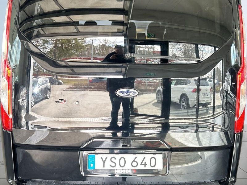 Ford Tourneo Custom bild 12