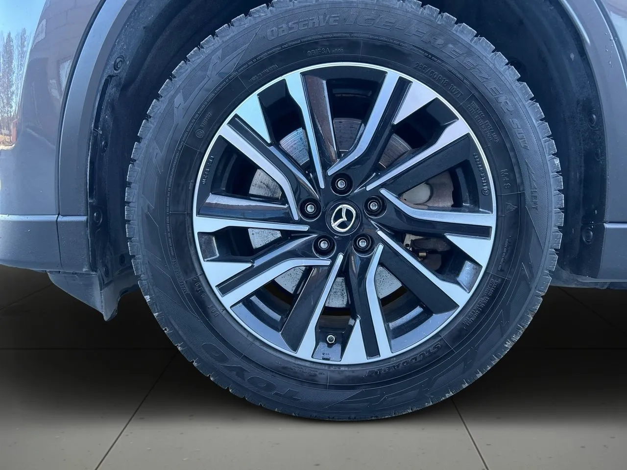 Vehicle image 13