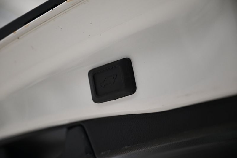 Toyota RAV4 bild 7