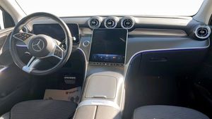 Mercedes GLC300 bild 8