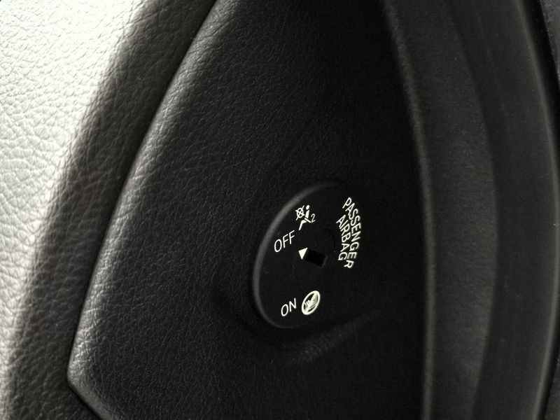 BMW 218 bild 25