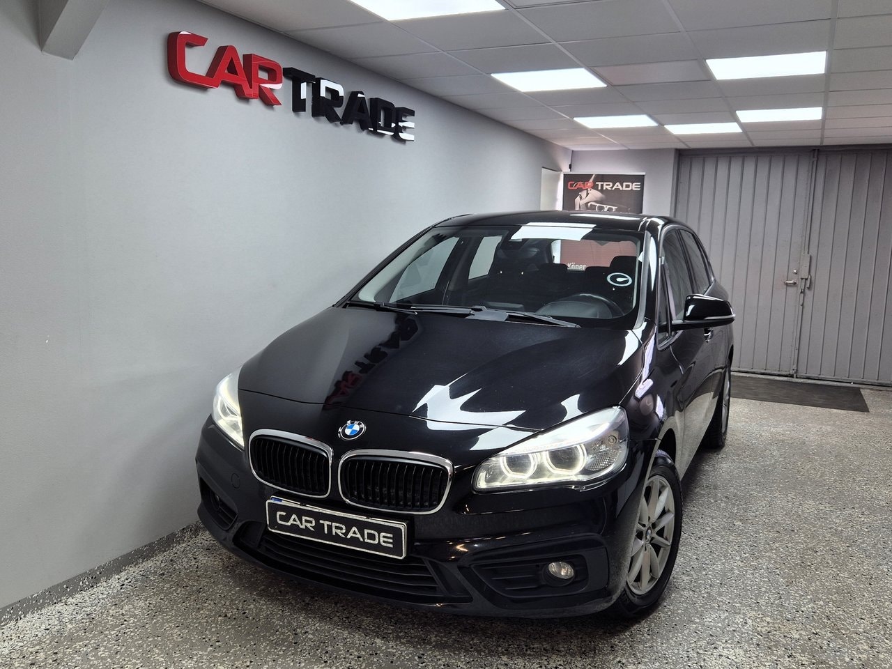 BMW 218