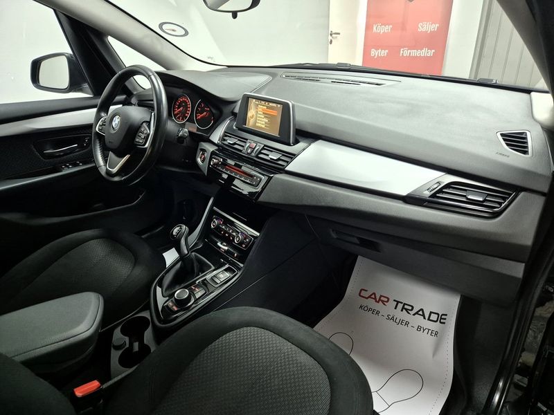 BMW 218 bild 23