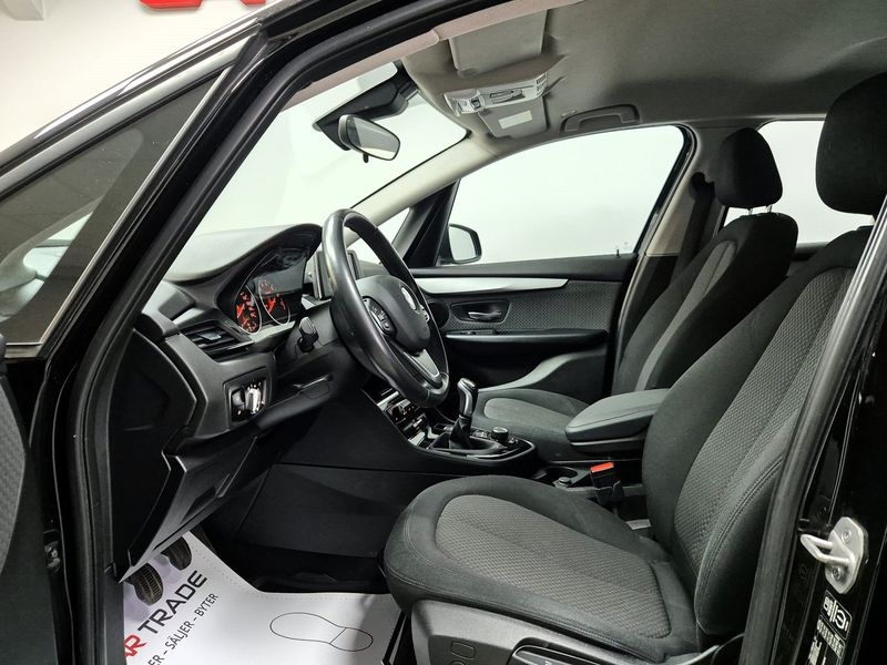 BMW 218 bild 11
