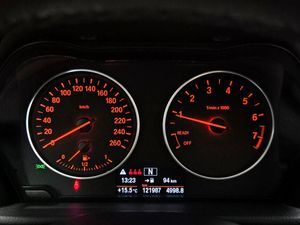 BMW 218 bild 15