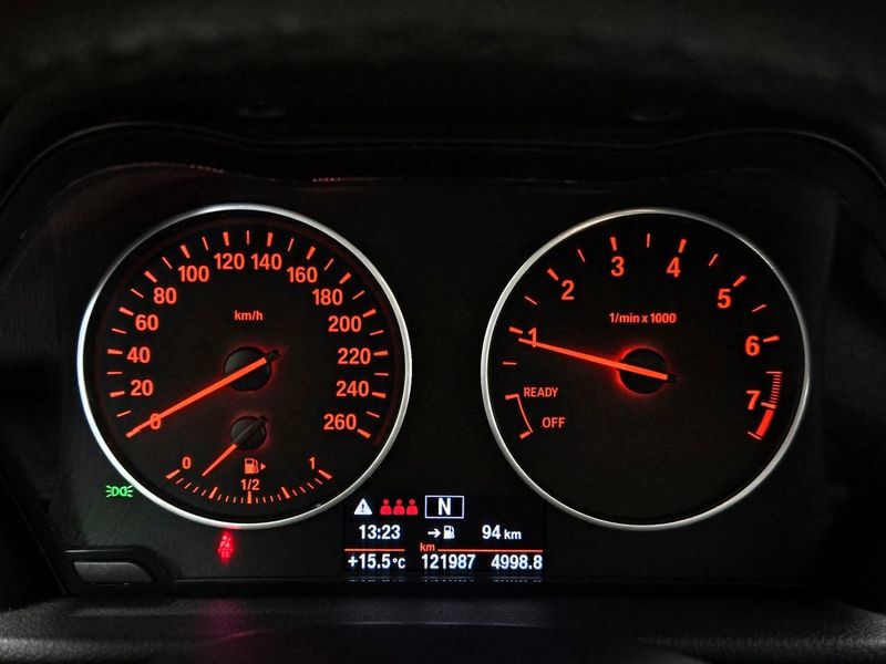 BMW 218 bild 15