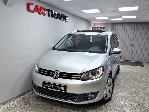 Volkswagen Touran GT 2.0 TDI 7-SITSIG NAVI FJÄRR VÄRM PANORAMA 4ÄG 170HK - 2011