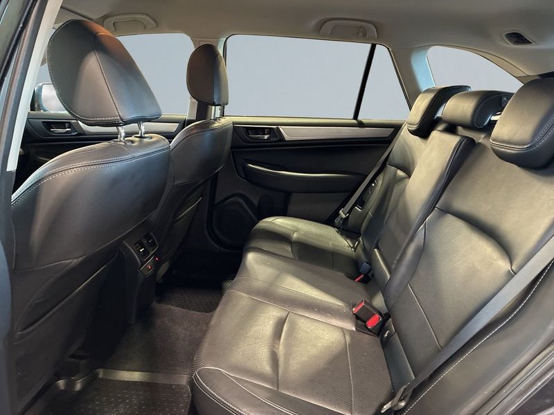 Subaru Outback bild 11