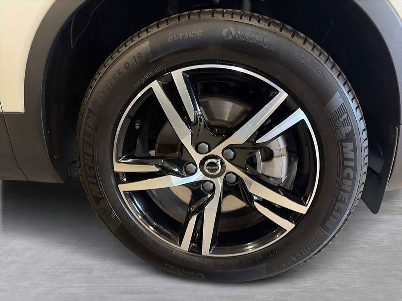 Volvo XC40 bild 3