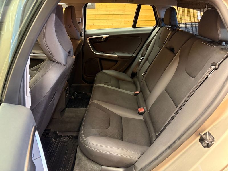 Volvo V60 bild 16