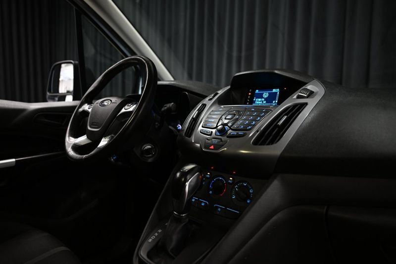 Ford Transit Connect bild 24