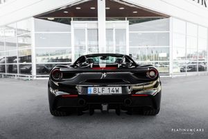 Ferrari 488 bild 4