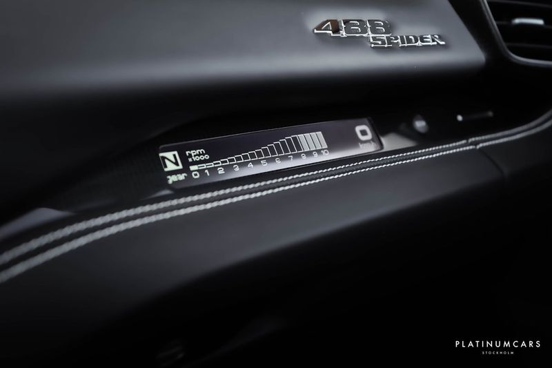 Ferrari 488 bild 11