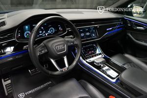 Audi Q8 bild 16