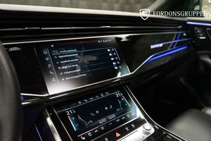 Audi Q8 bild 25