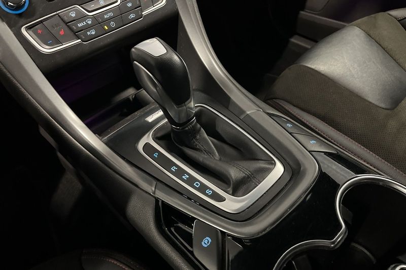 Ford Mondeo bild 19