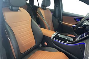 Mercedes GLC300 bild 24