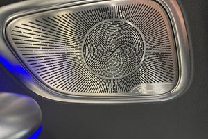 Mercedes GLC300 bild 23