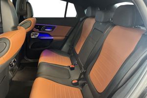 Mercedes GLC300 bild 10