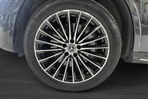 Mercedes GLC300 bild 5