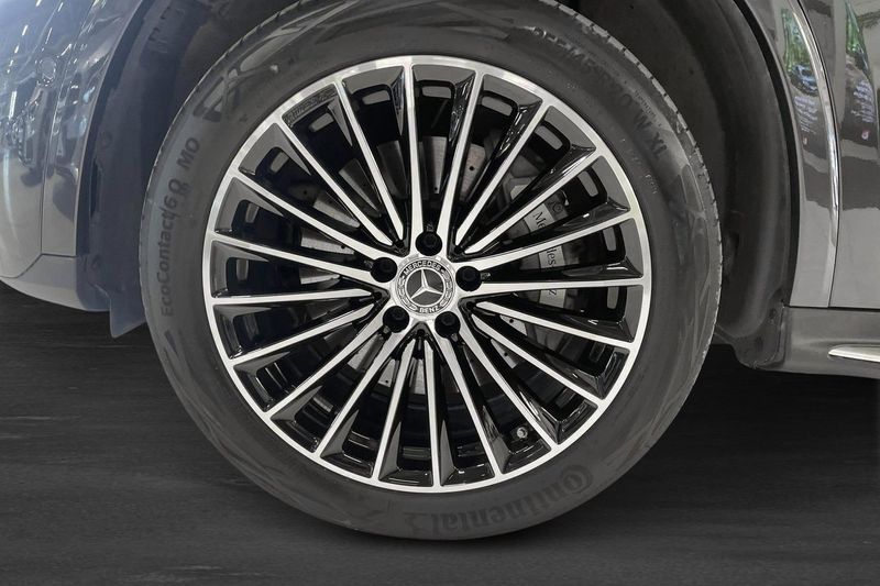 Mercedes GLC300 bild 5