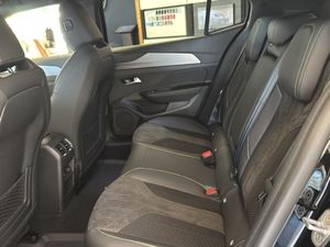 Peugeot 408 bild 9