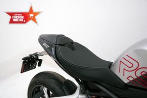 Triumph Speed Triple bild 12
