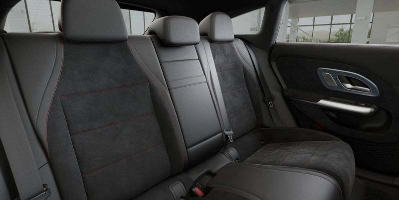 Mercedes CLA350 bild 9