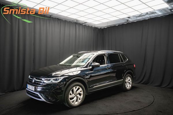 Volkswagen Tiguan Allspace TSI 4MOTION 7-sits B-VÄRM DRAG KAMERA IQ. COCKPIT MOMS - 2023