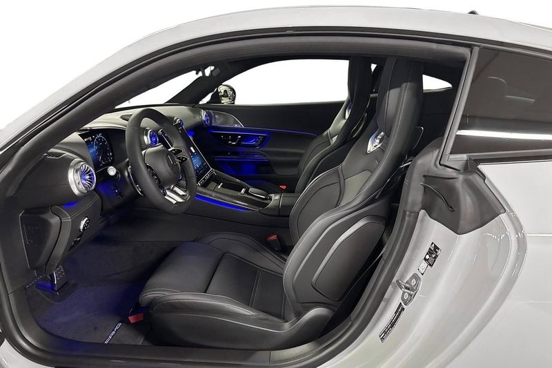 Mercedes AMG GT bild 11