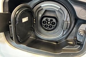 Mercedes GLC400 bild 14