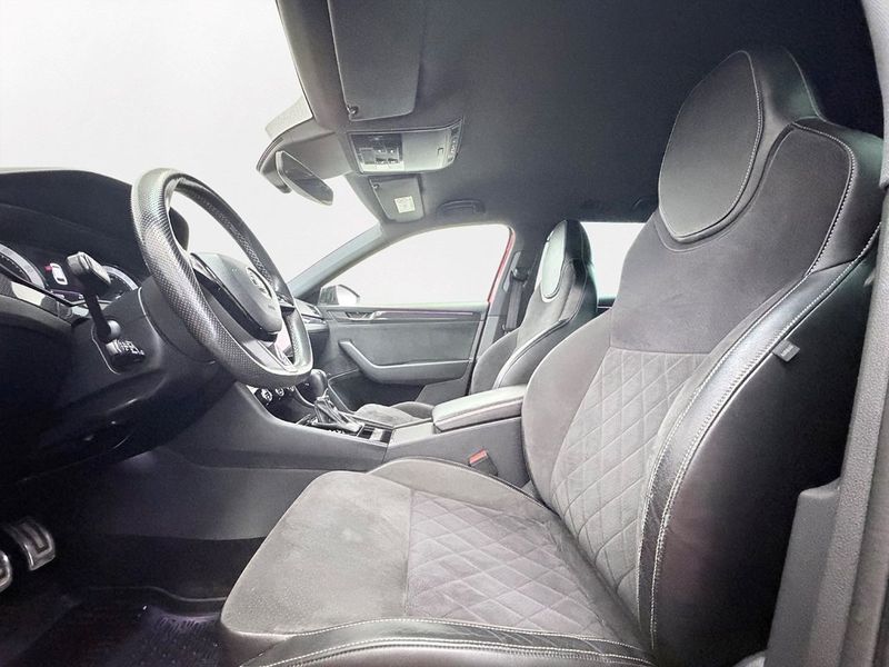 Skoda Superb bild 13