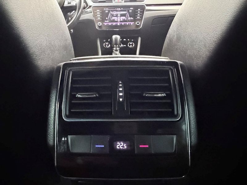 Skoda Superb bild 18