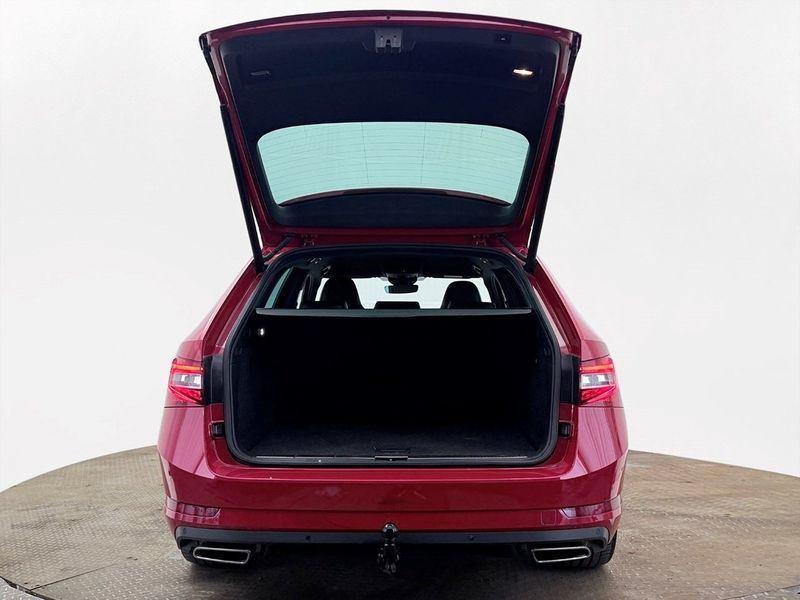 Skoda Superb bild 8