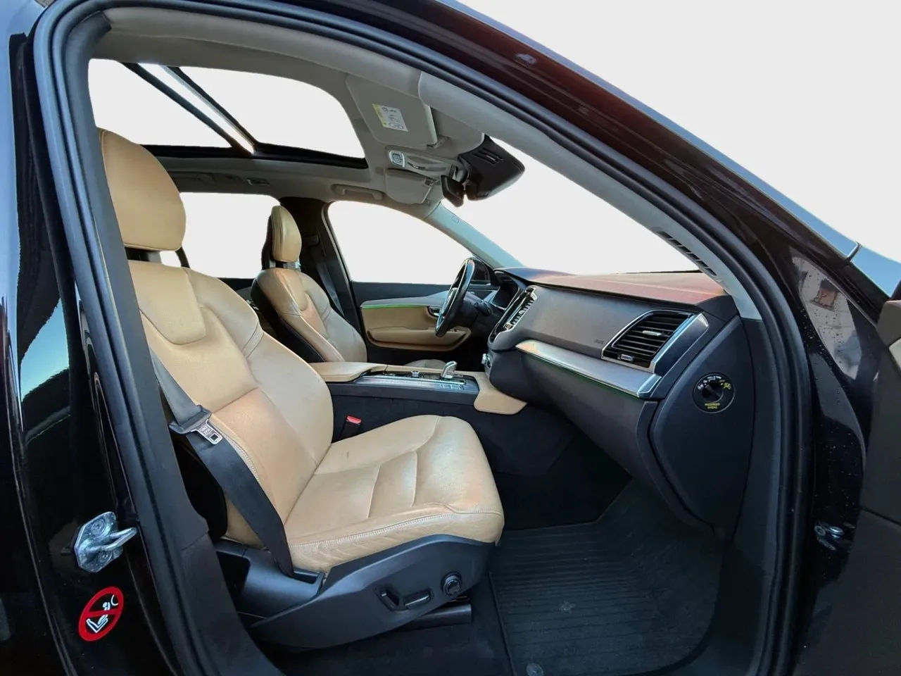 Vehicle image 21